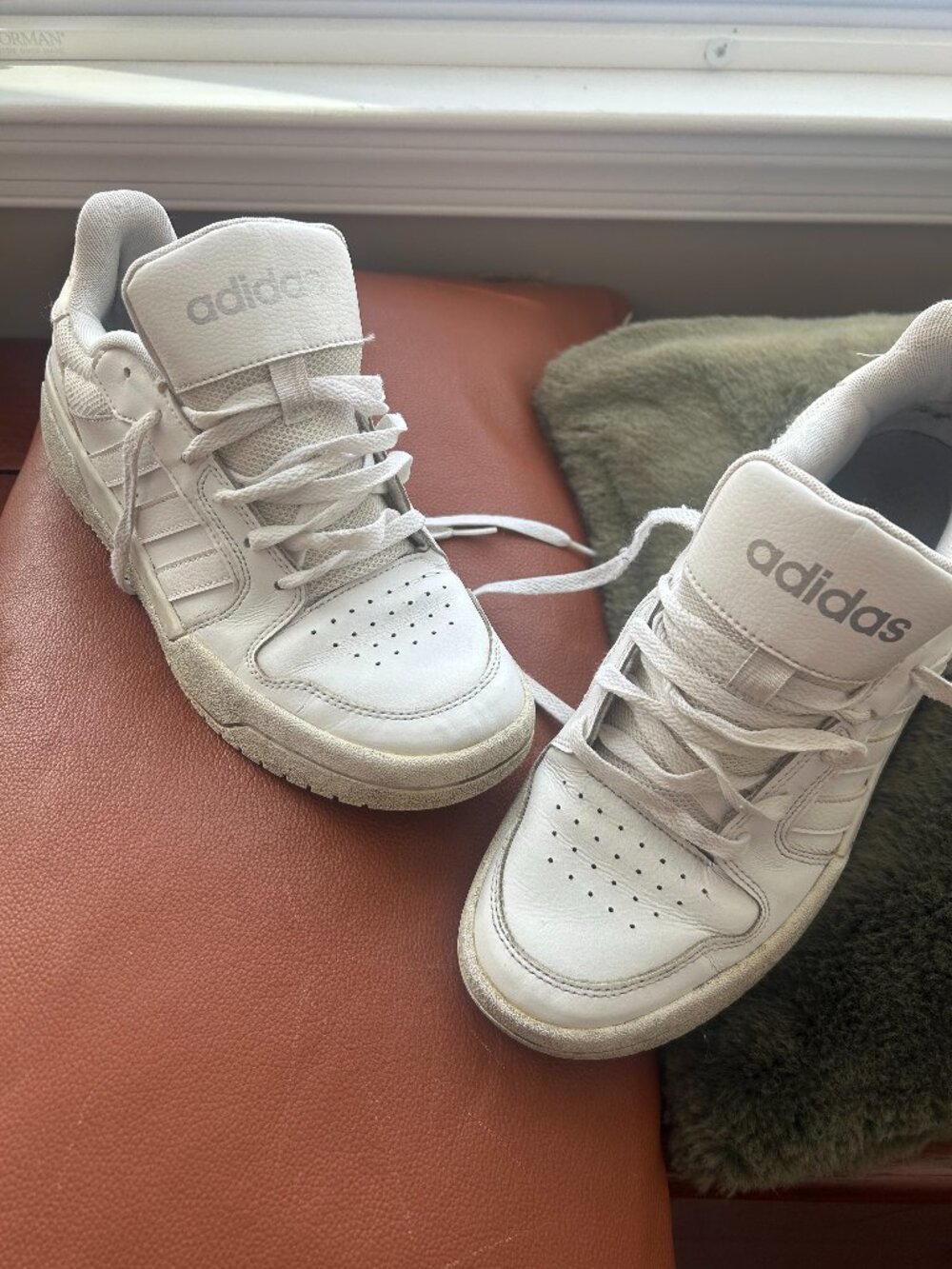 ADIDAS HOOPS WHITE LEATHER SNEAKERS